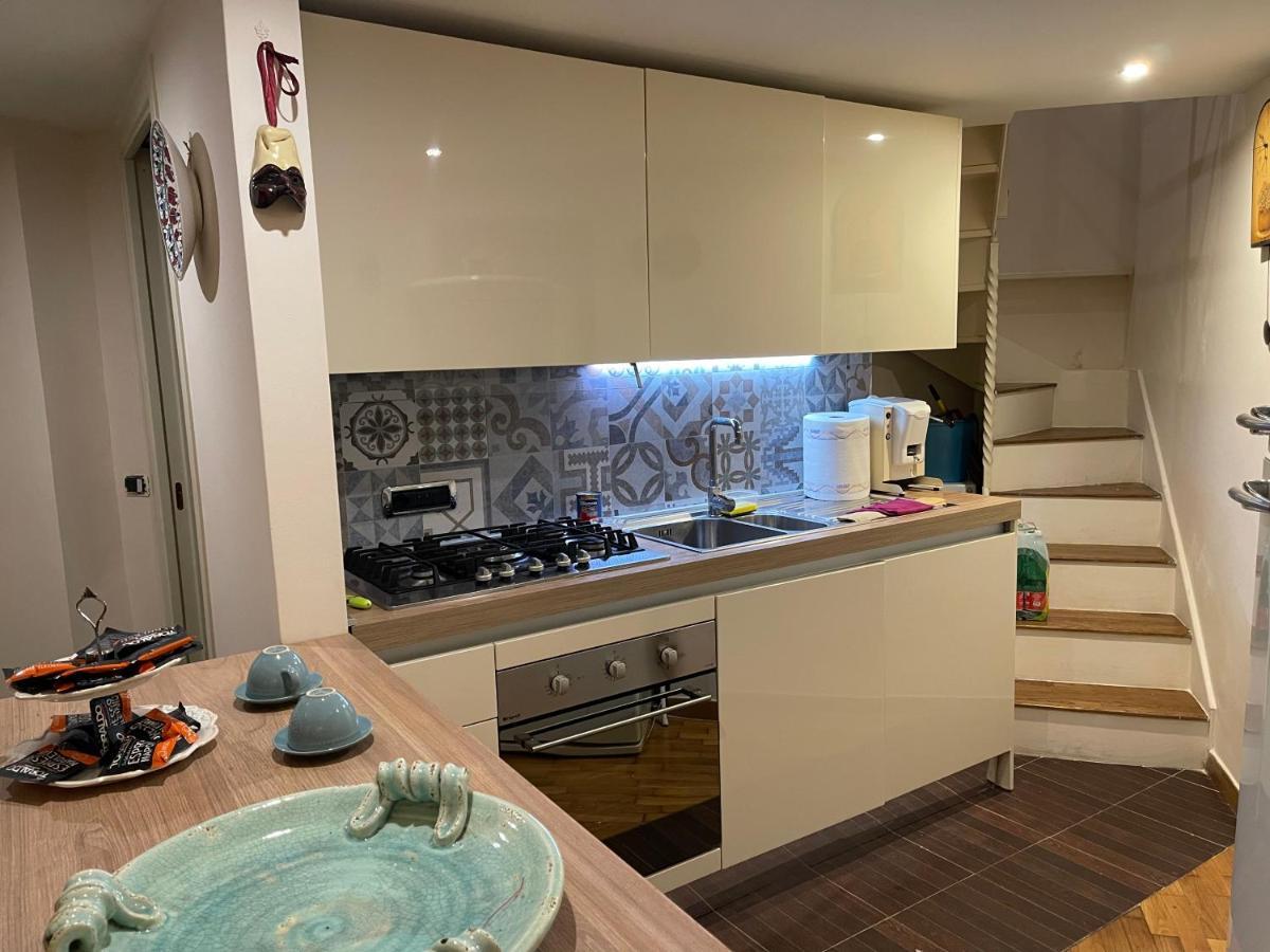 ナポリCasa Baroneアパートメント エクステリア 写真